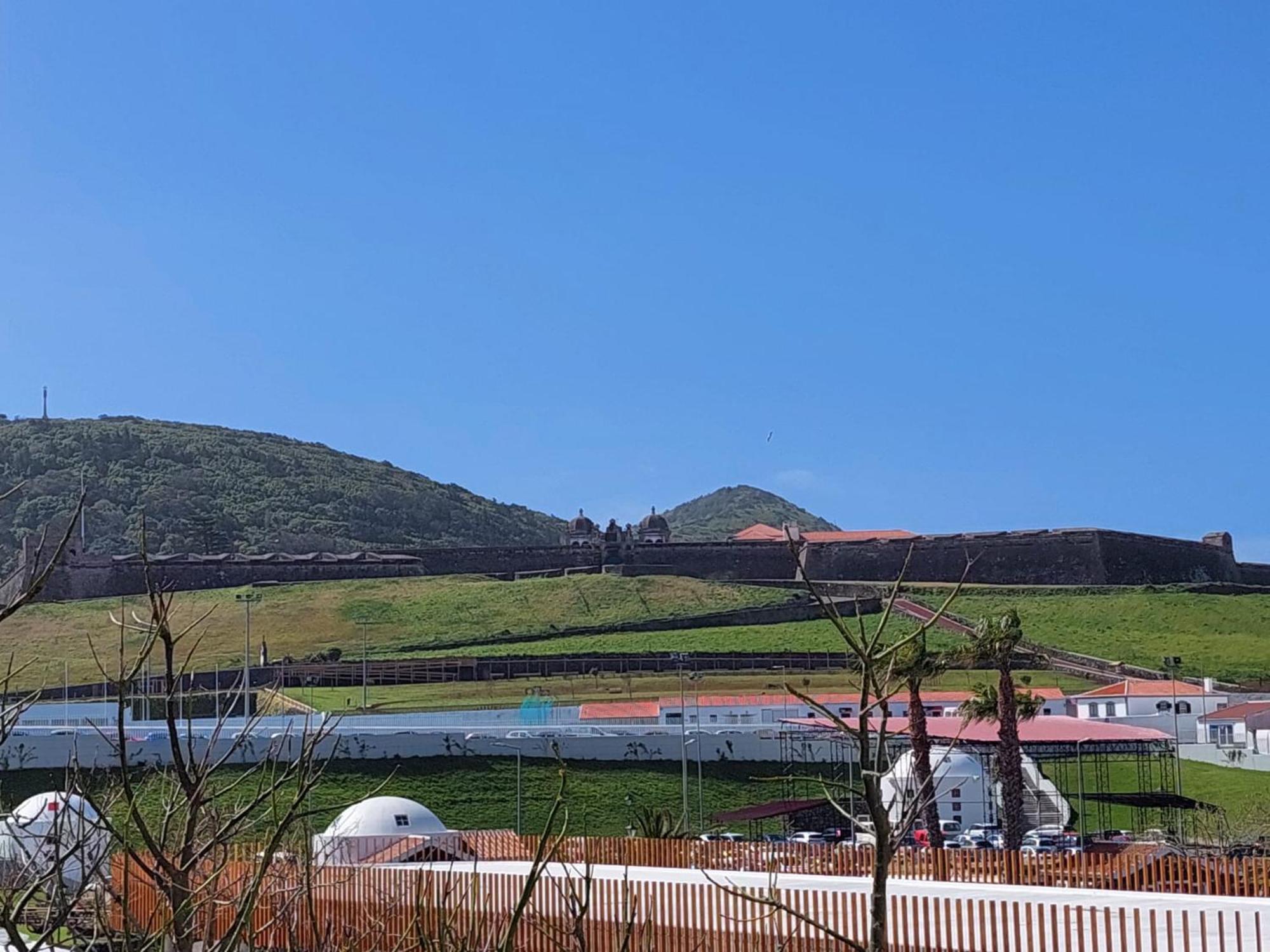 Charme Apartment Center Angra do Heroismo Exterior photo